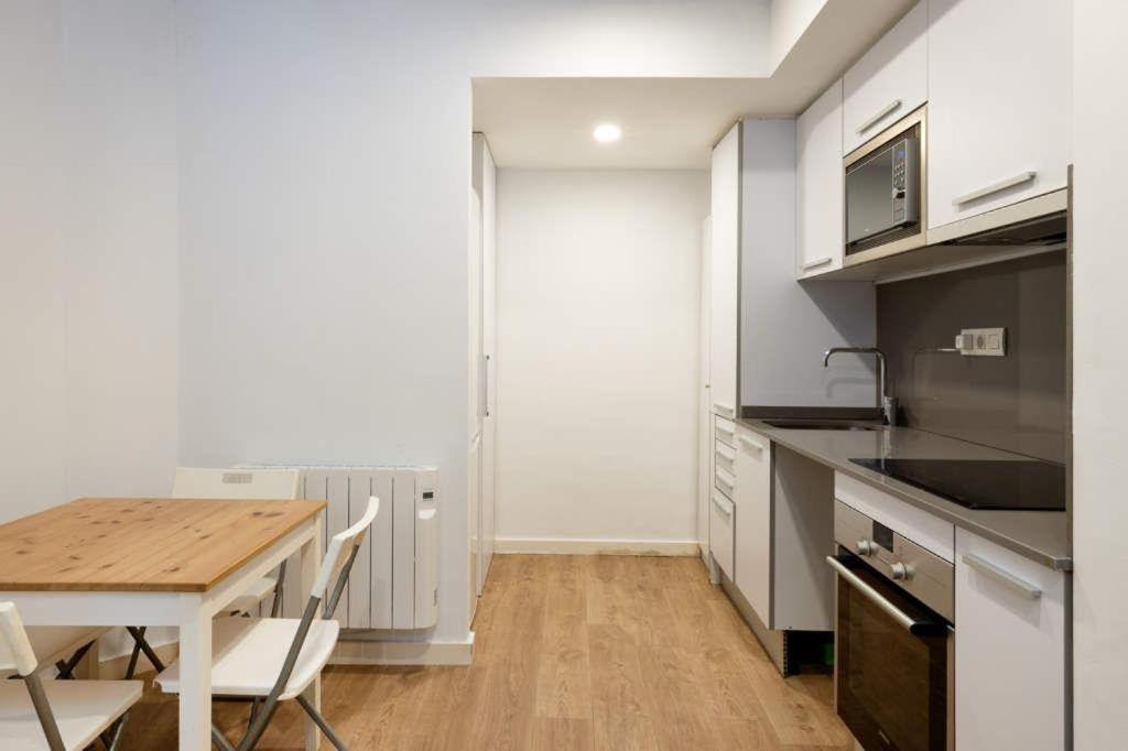 Apartment Live Camp Nou L'Hospitalet de Llobregat Exteriér fotografie